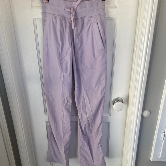 Lululemon Dance Studio Pants Size 0 - Picture 1 of 3